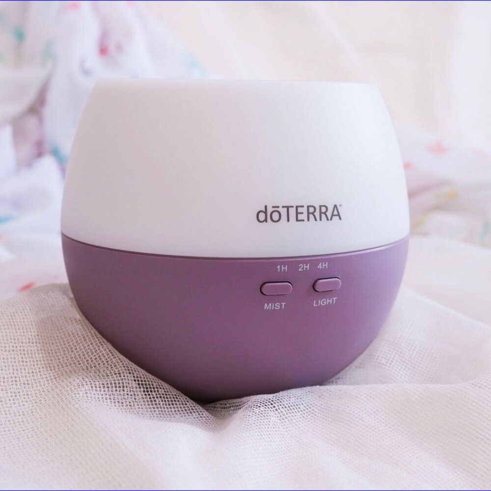 Petal Oil Diffuser / Humidifier - NIB / Sealed
